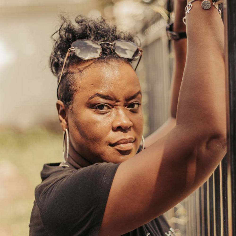 Meet your Posher, Monica